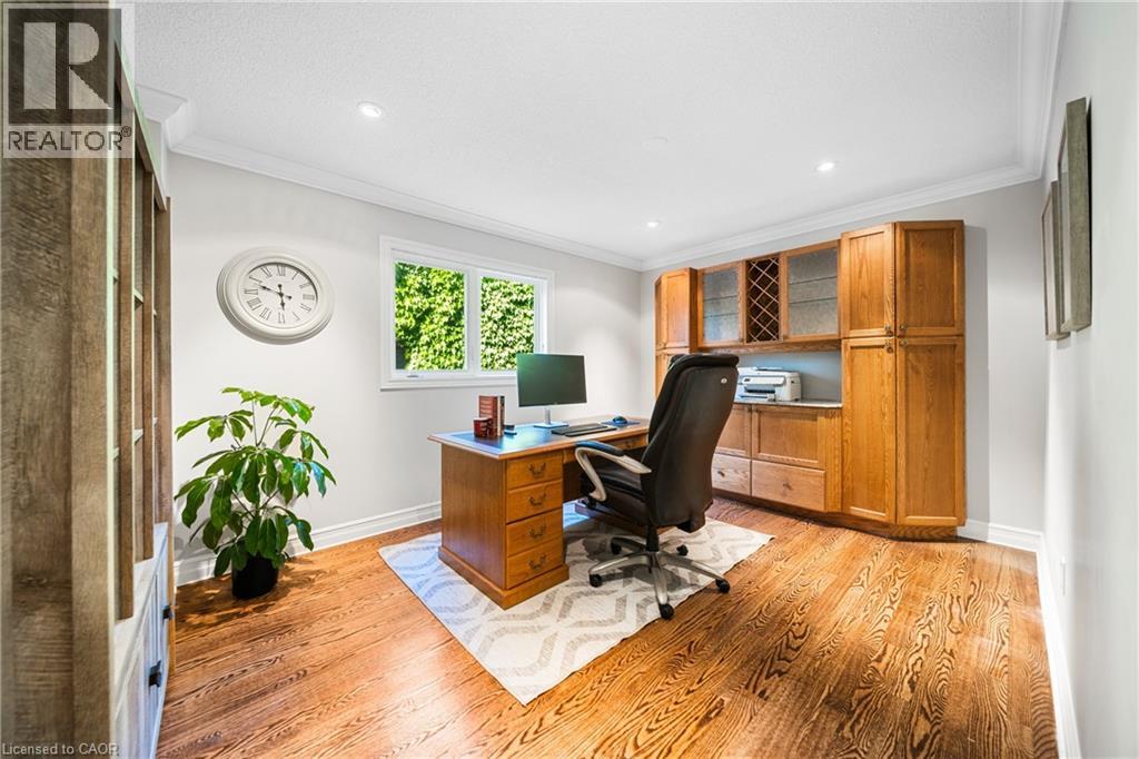 Photo 22 of 1246 Old Carriage Way, Oakville ON