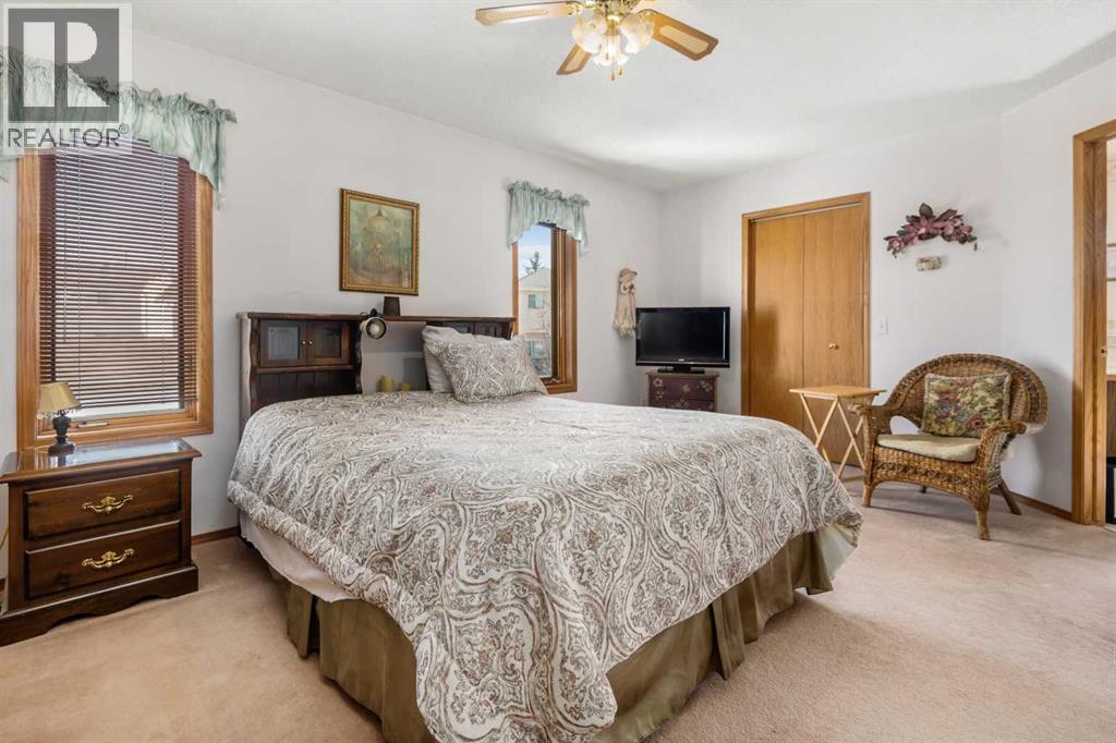 Photo 17 of 45 Costa Mesa Close Ne, Calgary AB