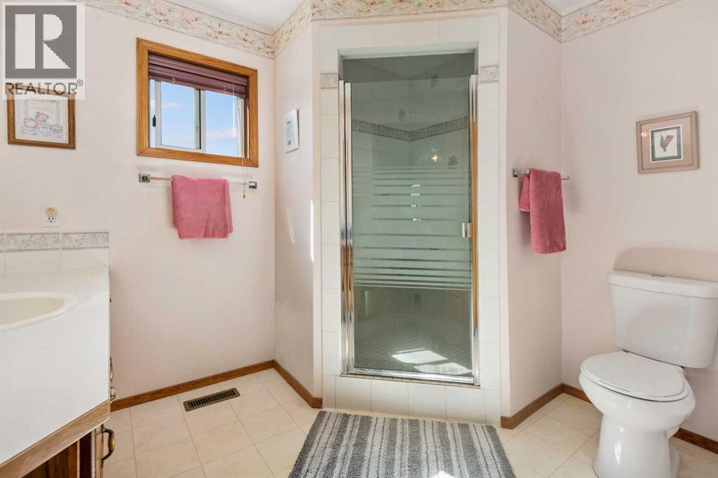 Photo 20 of 45 Costa Mesa Close Ne, Calgary AB