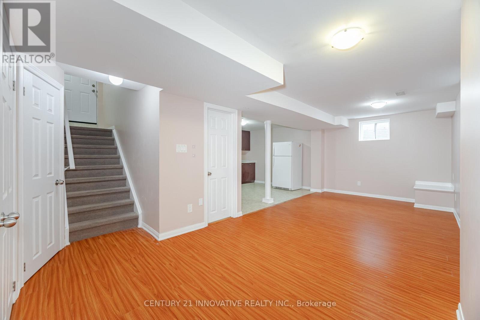 Photo 14 of 909 Asleton Boulevard, Milton ON