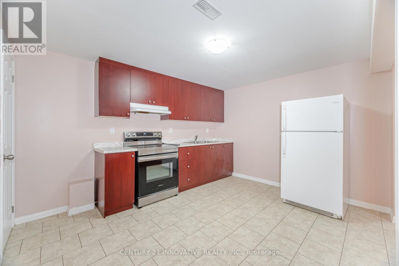 Photo 15 of 909 Asleton Boulevard, Milton ON