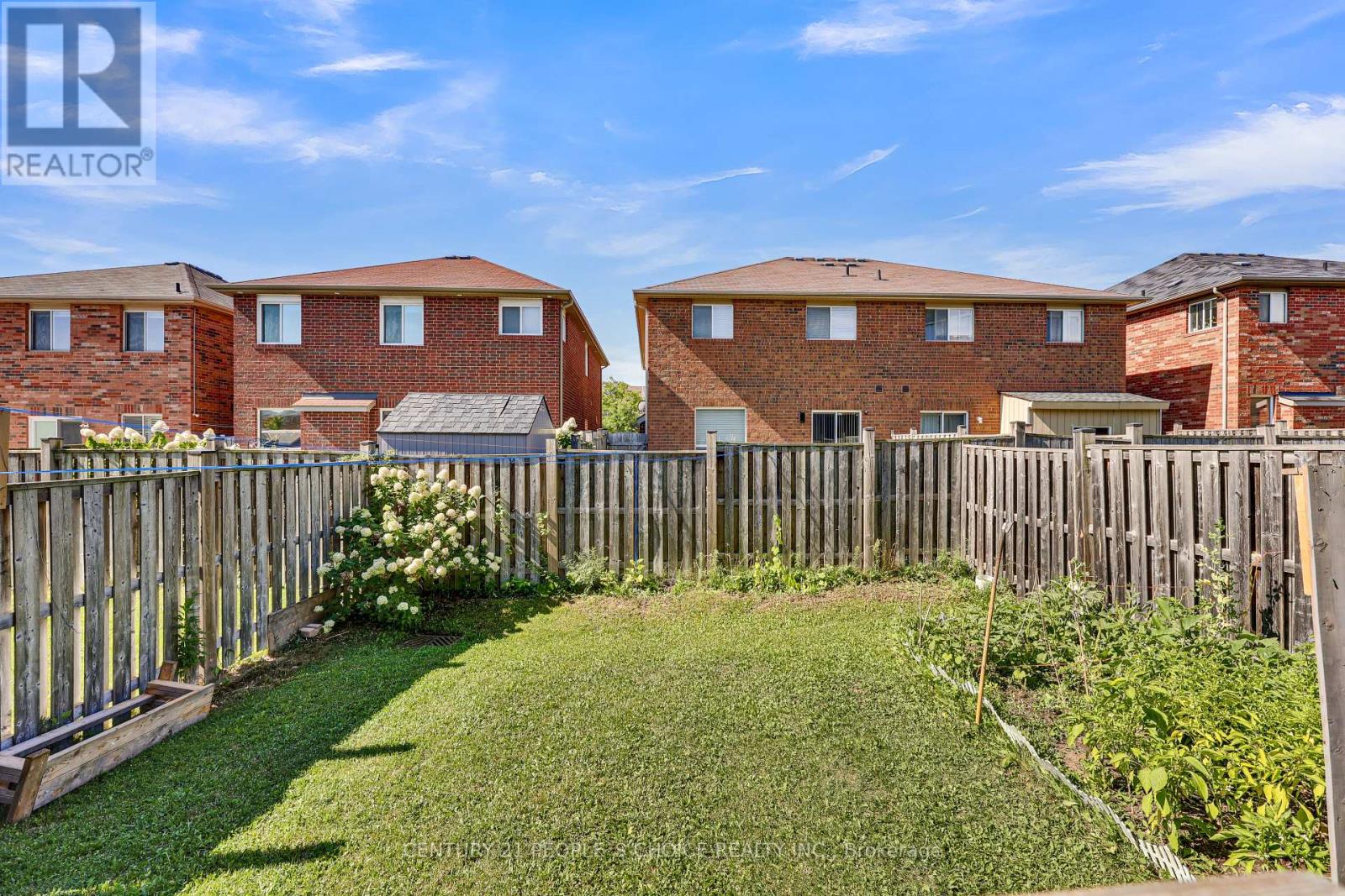Photo 42 of 46 Commodore Drive, Brampton ON