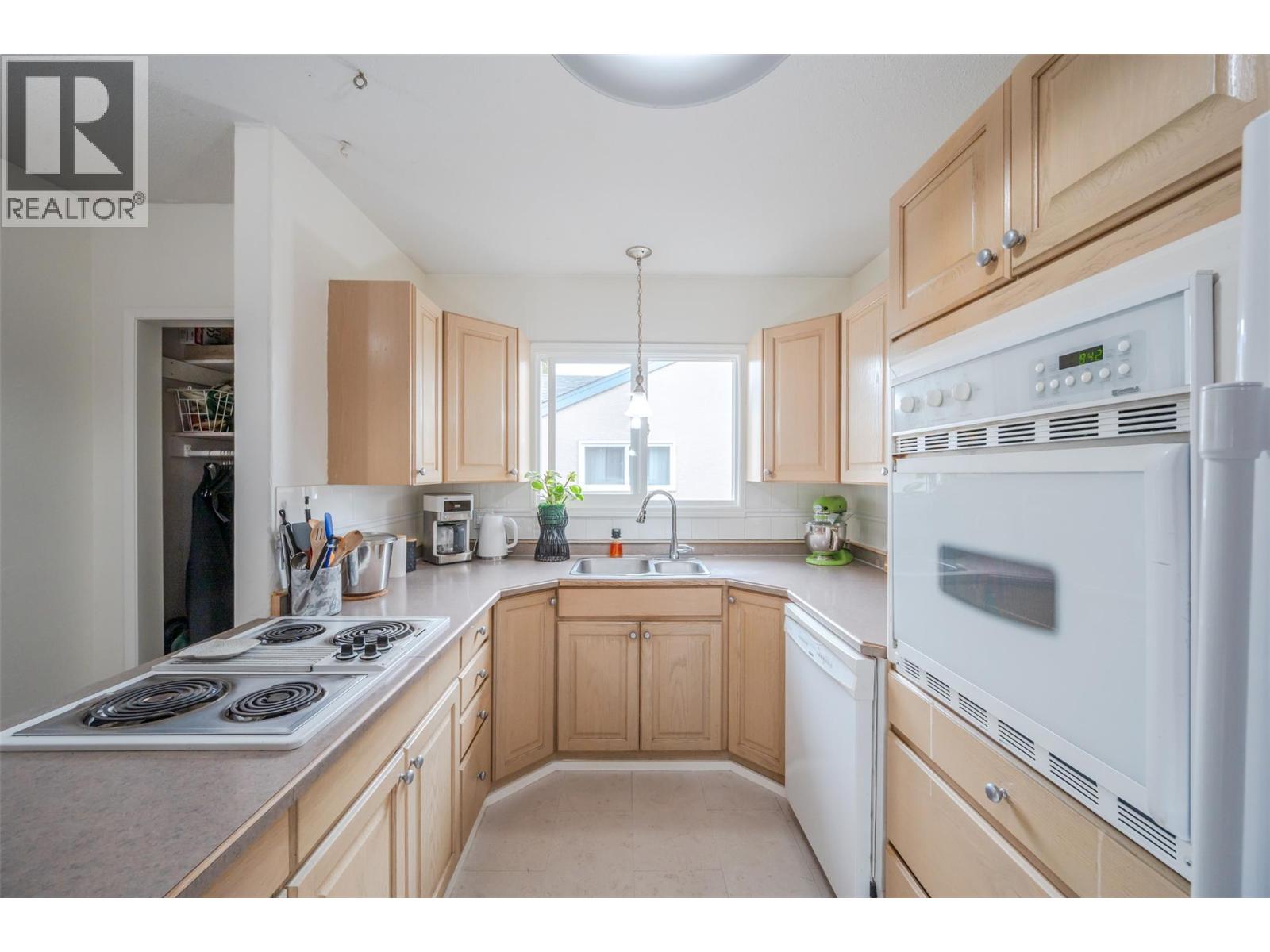  258 WINDSOR Avenue, Penticton