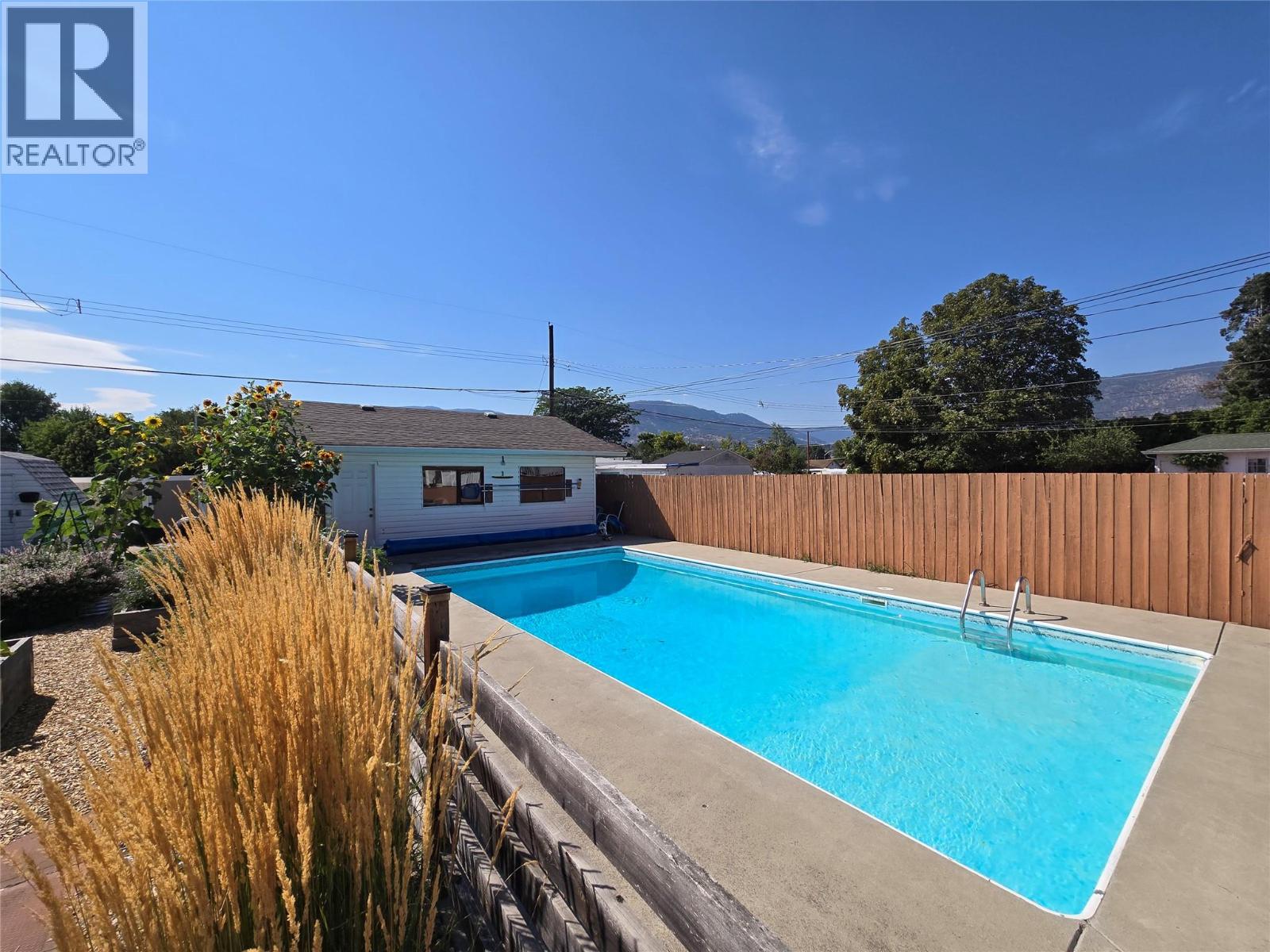  258 WINDSOR Avenue, Penticton