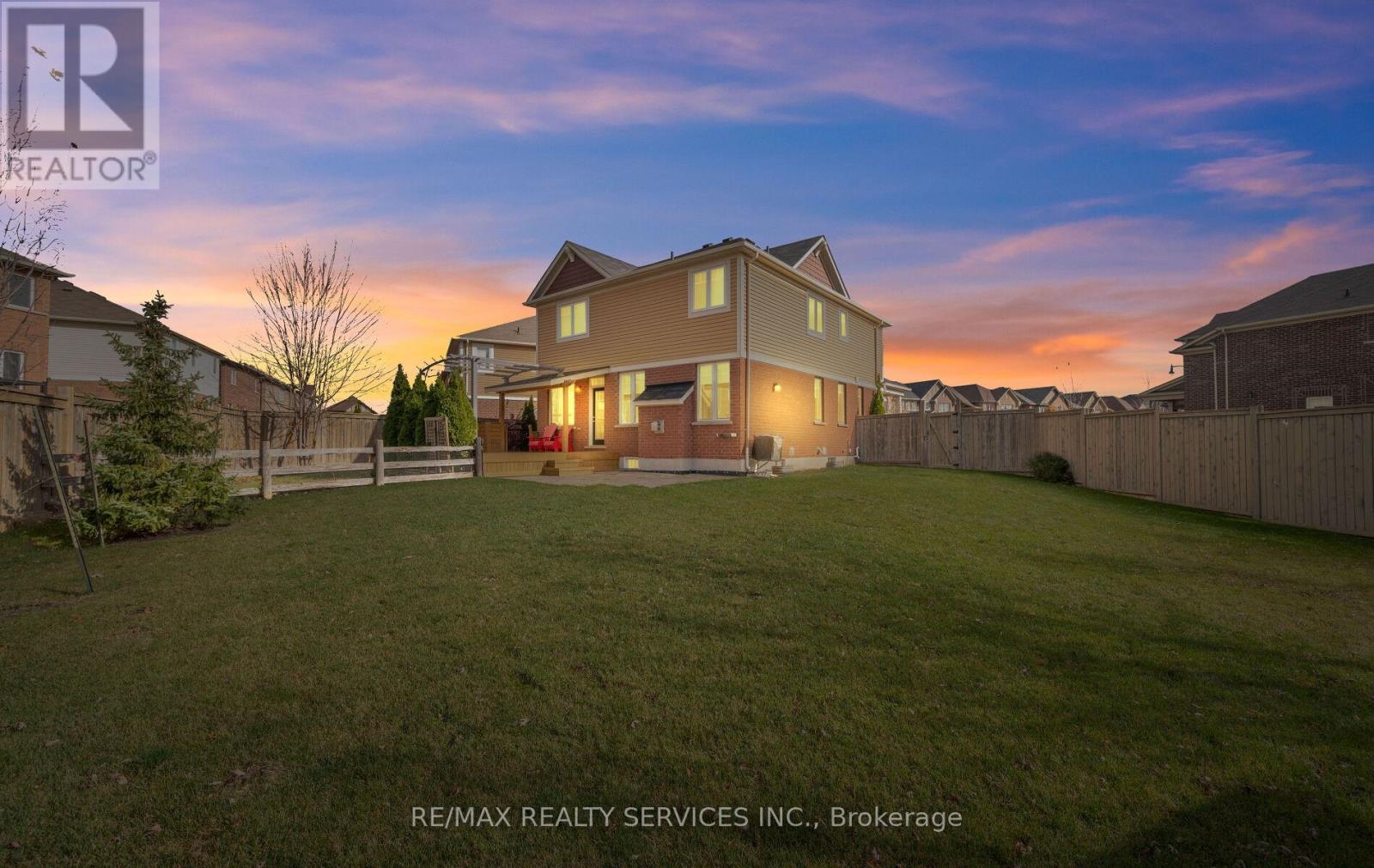 Photo 44 of 182 Tysonville Circle, Brampton ON