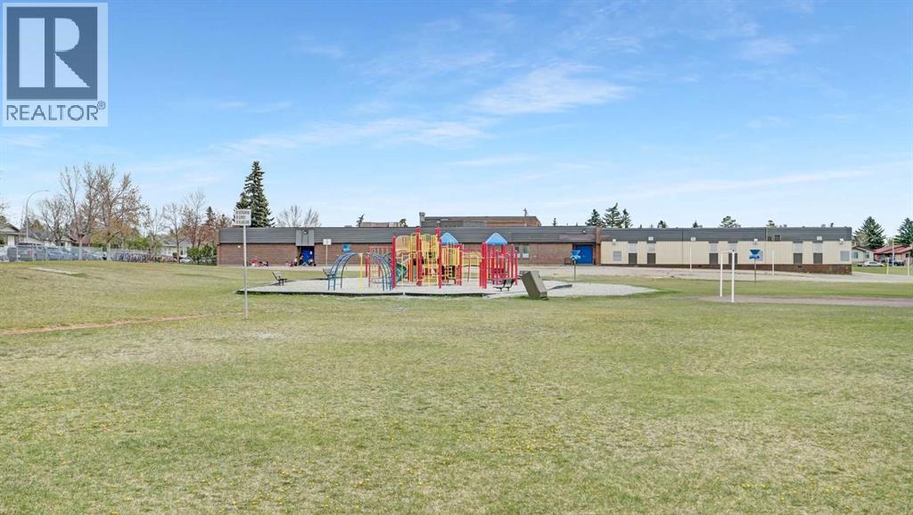 Photo 15 of 905 380 Falconridge Crescent Ne, Calgary AB
