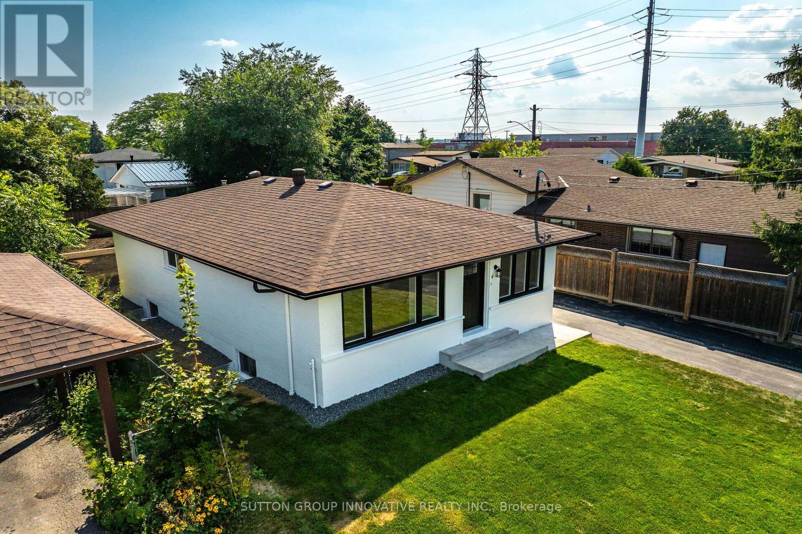 Photo 45 of 4 Lilacside Drive, Hamilton ON