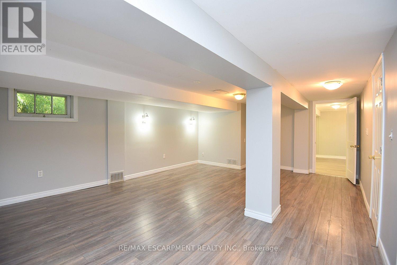 Photo 25 of 82 East 38th Street, Hamilton ON