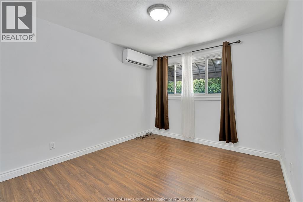 Photo 14 of 1388 Cottage Place, Windsor ON