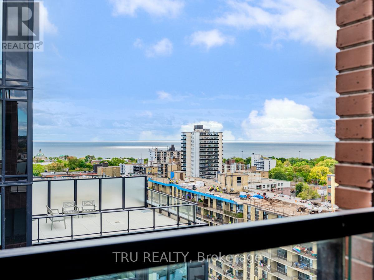 Photo 20 of Lph 12 270 Dufferin Street, Toronto ON