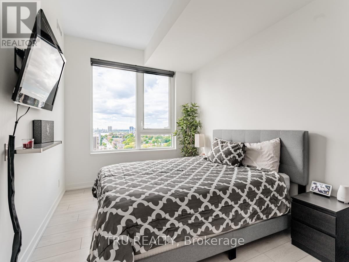 Photo 15 of Lph 12 270 Dufferin Street, Toronto ON
