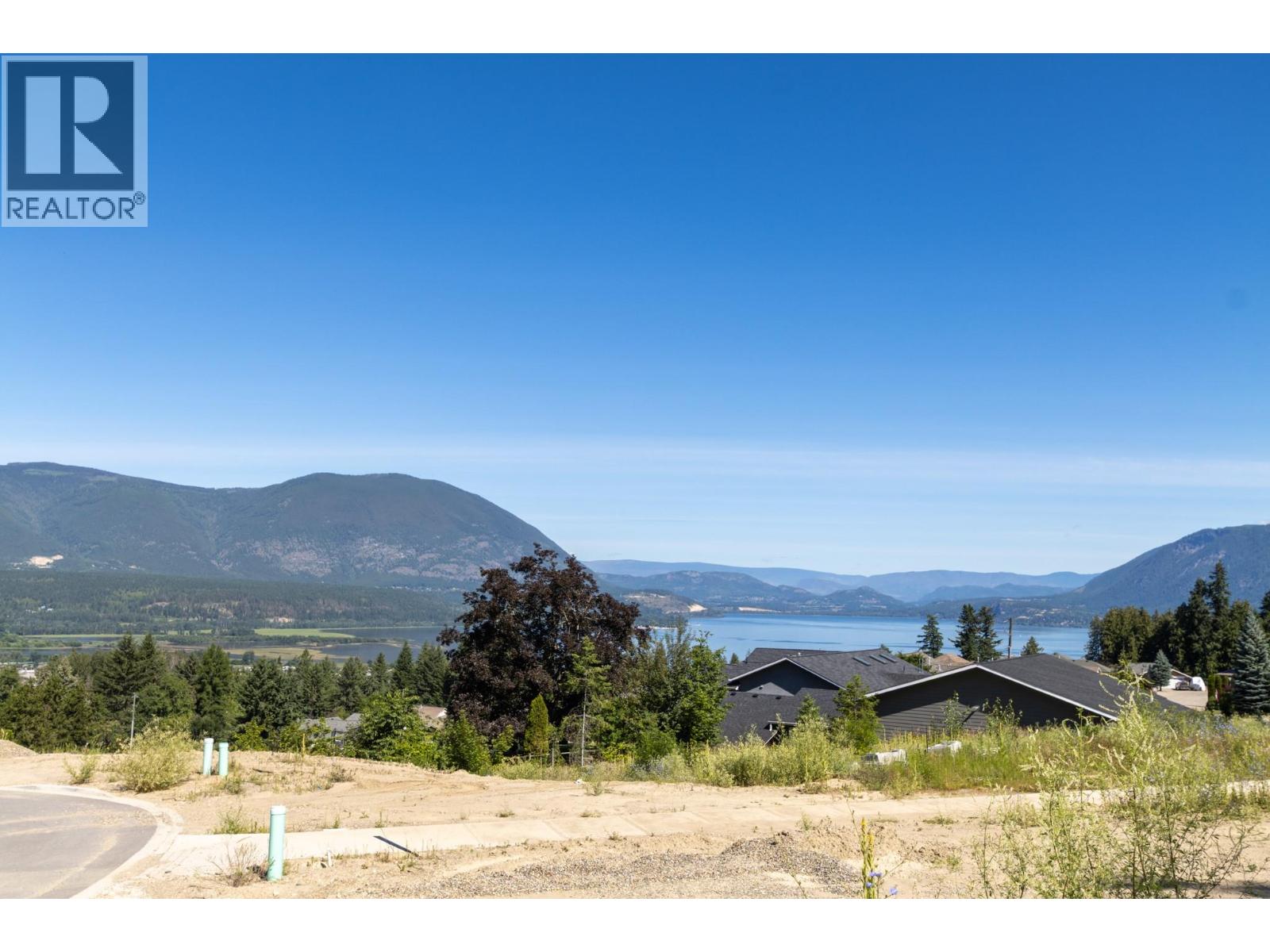Photo 5 of 1221 16 Avenue Se Lot 15, Salmon Arm BC