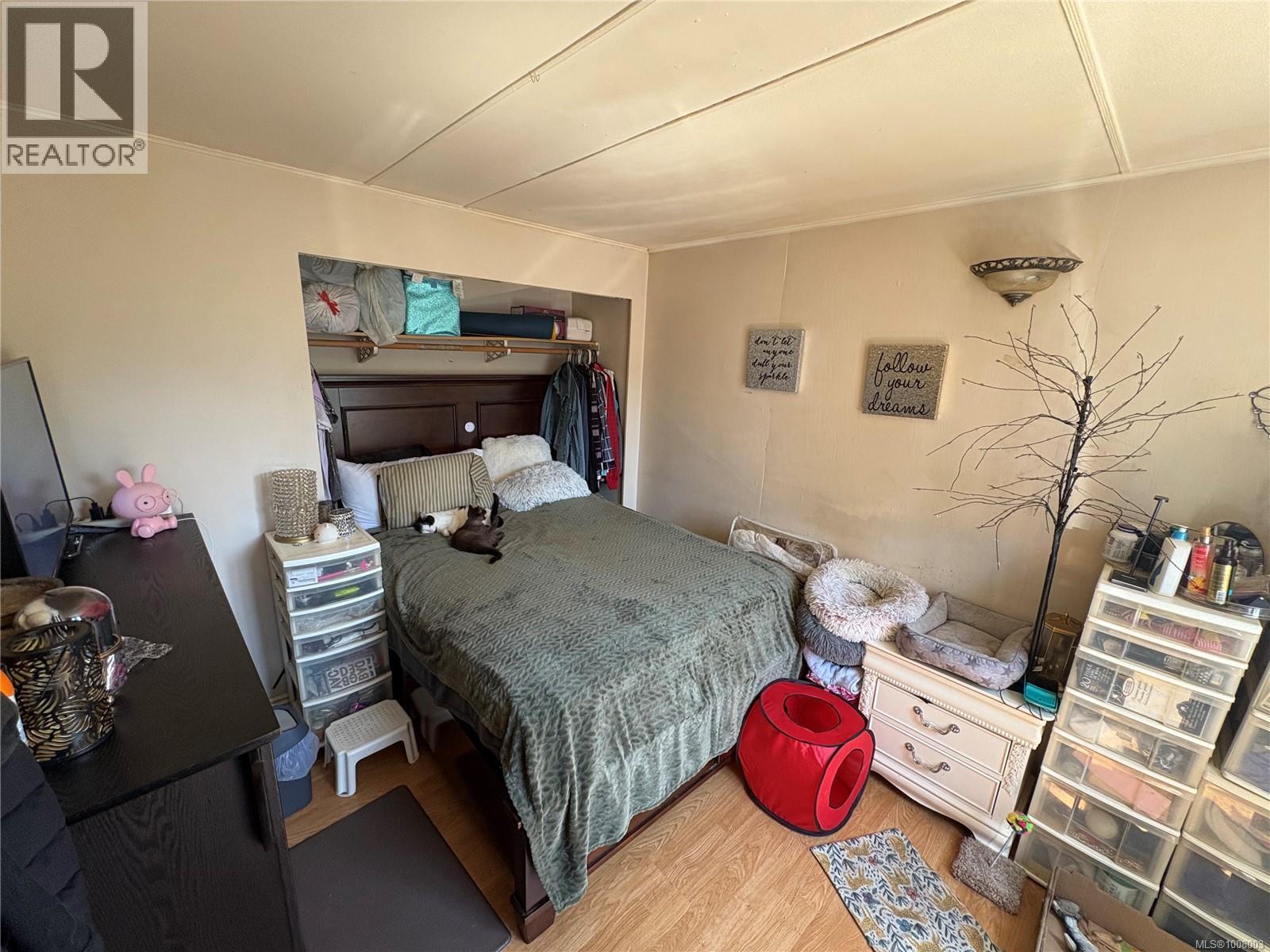 Photo 11 of 632 Milton St, Nanaimo BC