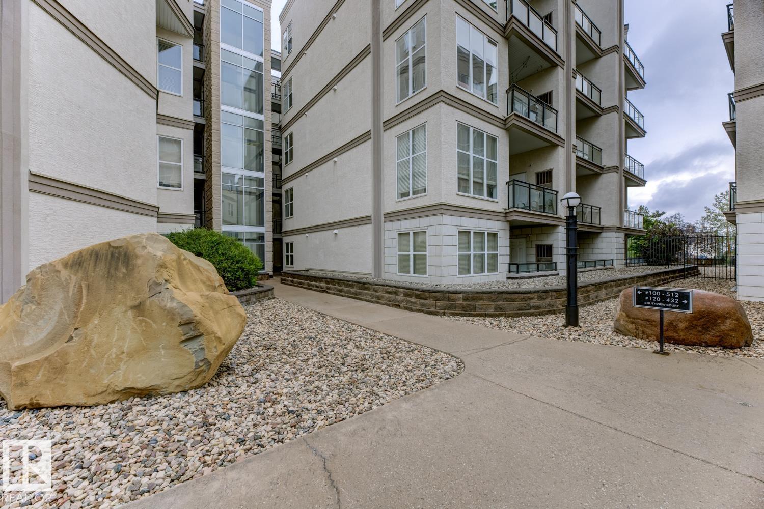 Photo 27 of 102 4835 104 A St Nw, Edmonton AB