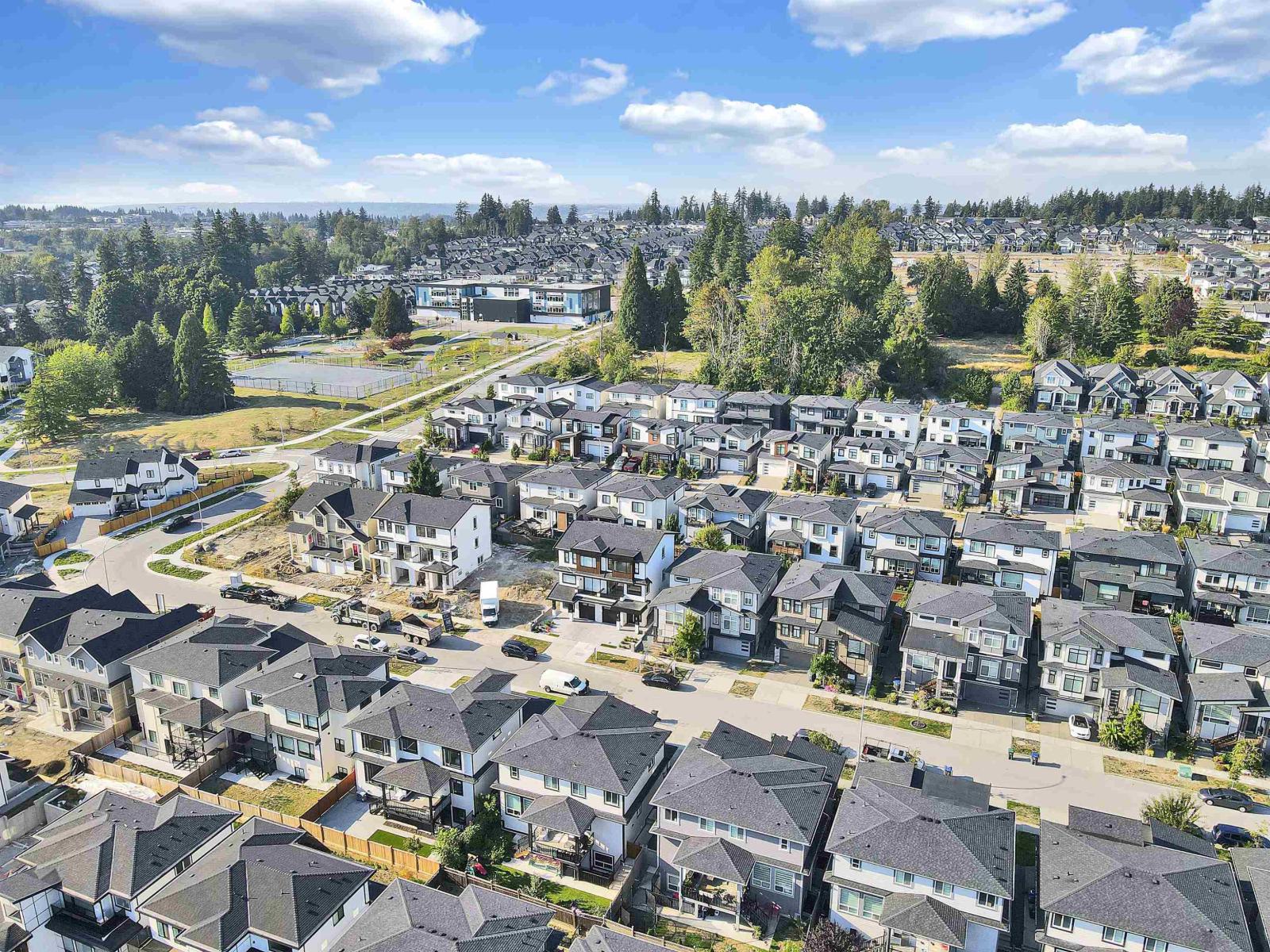 Photo 35 of 102 16649 18 A Avenue, Surrey BC
