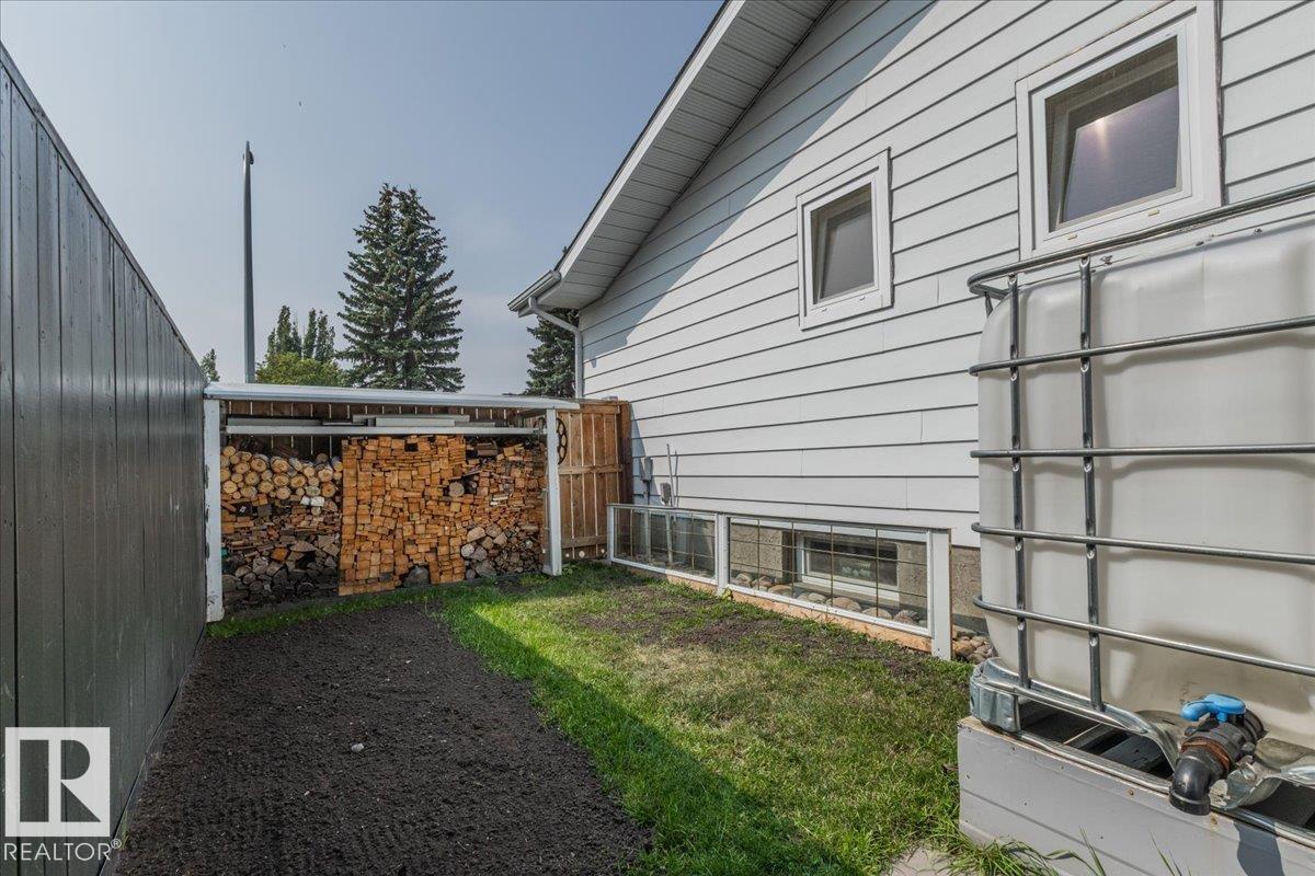Photo 37 of 103 Pine Dr, Wetaskiwin AB