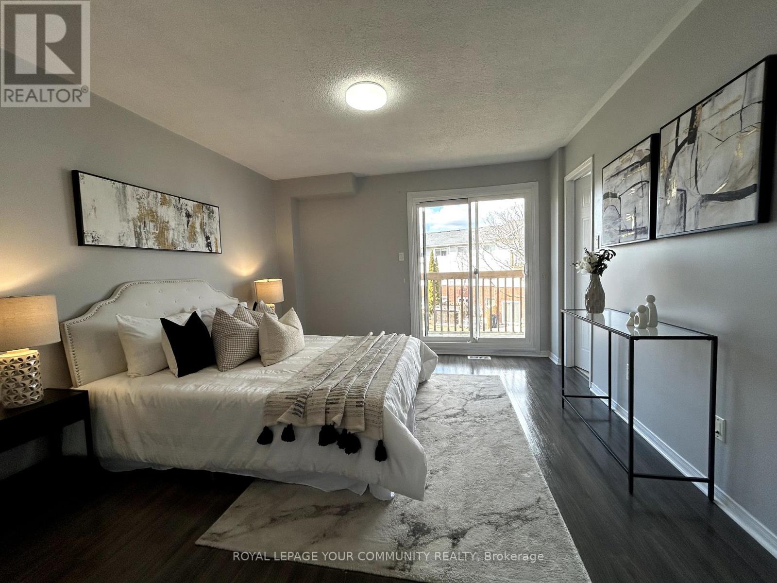 Photo 12 of 37 39 Wylie Circle, Halton Hills ON