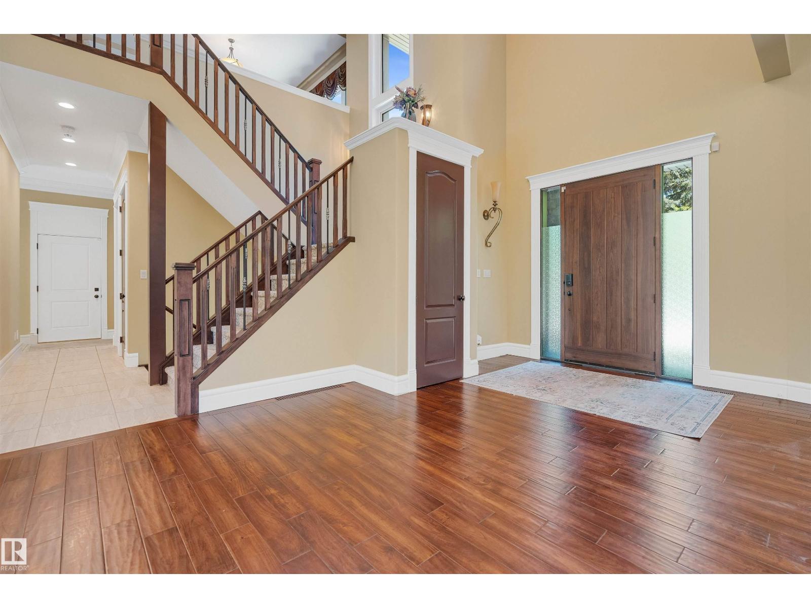 Photo 3 of 116 Windermere Cr Nw, Edmonton AB