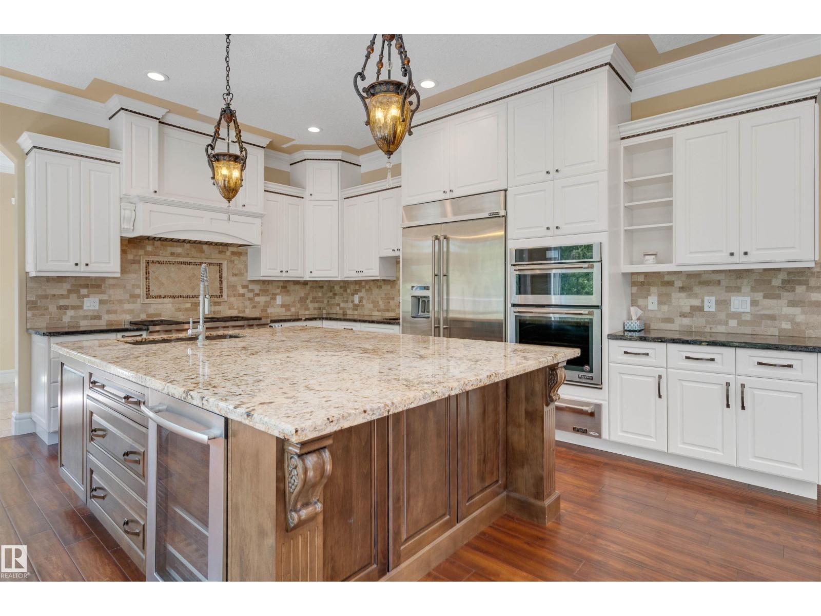 Photo 9 of 116 Windermere Cr Nw, Edmonton AB