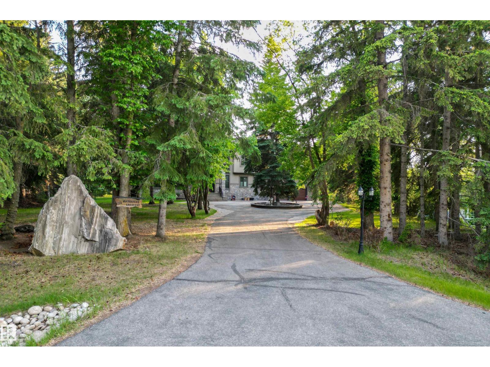 Photo 54 of 116 Windermere Cr Nw, Edmonton AB