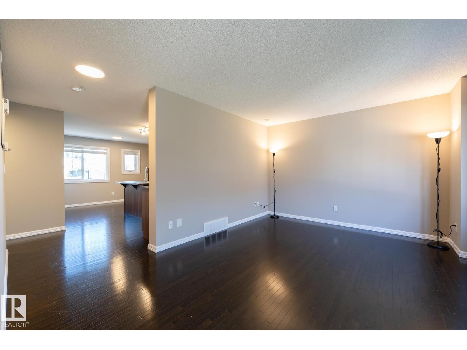 Photo 3 of 103 655 Tamarack Rd Nw, Edmonton AB