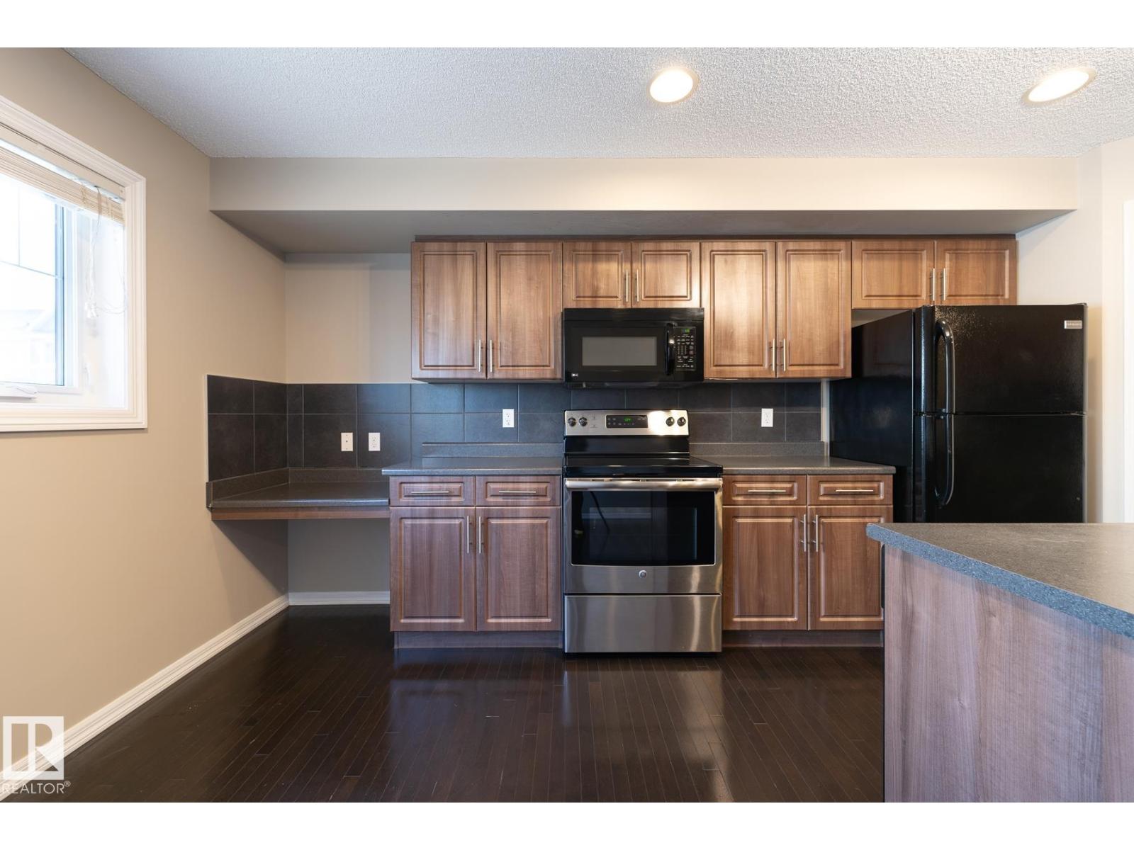 Photo 7 of 103 655 Tamarack Rd Nw, Edmonton AB