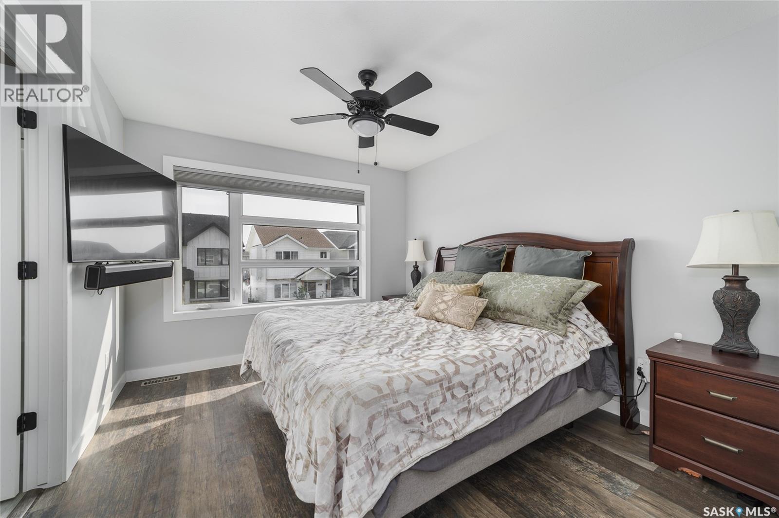 Photo 12 of 5140 E Simard Avenue, Regina SK