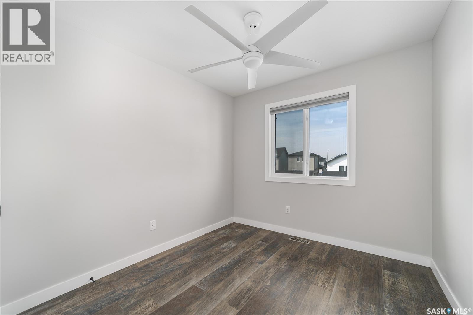 Photo 18 of 5140 E Simard Avenue, Regina SK