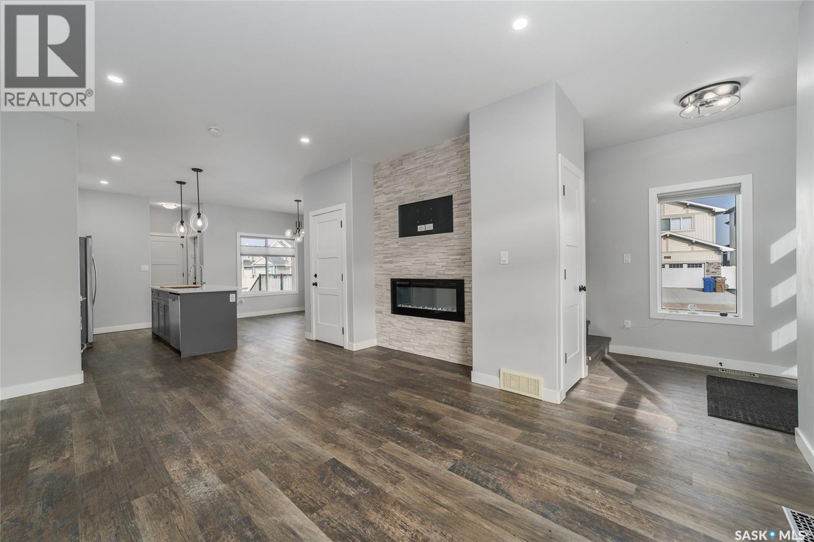Photo 2 of 5140 E Simard Avenue, Regina SK