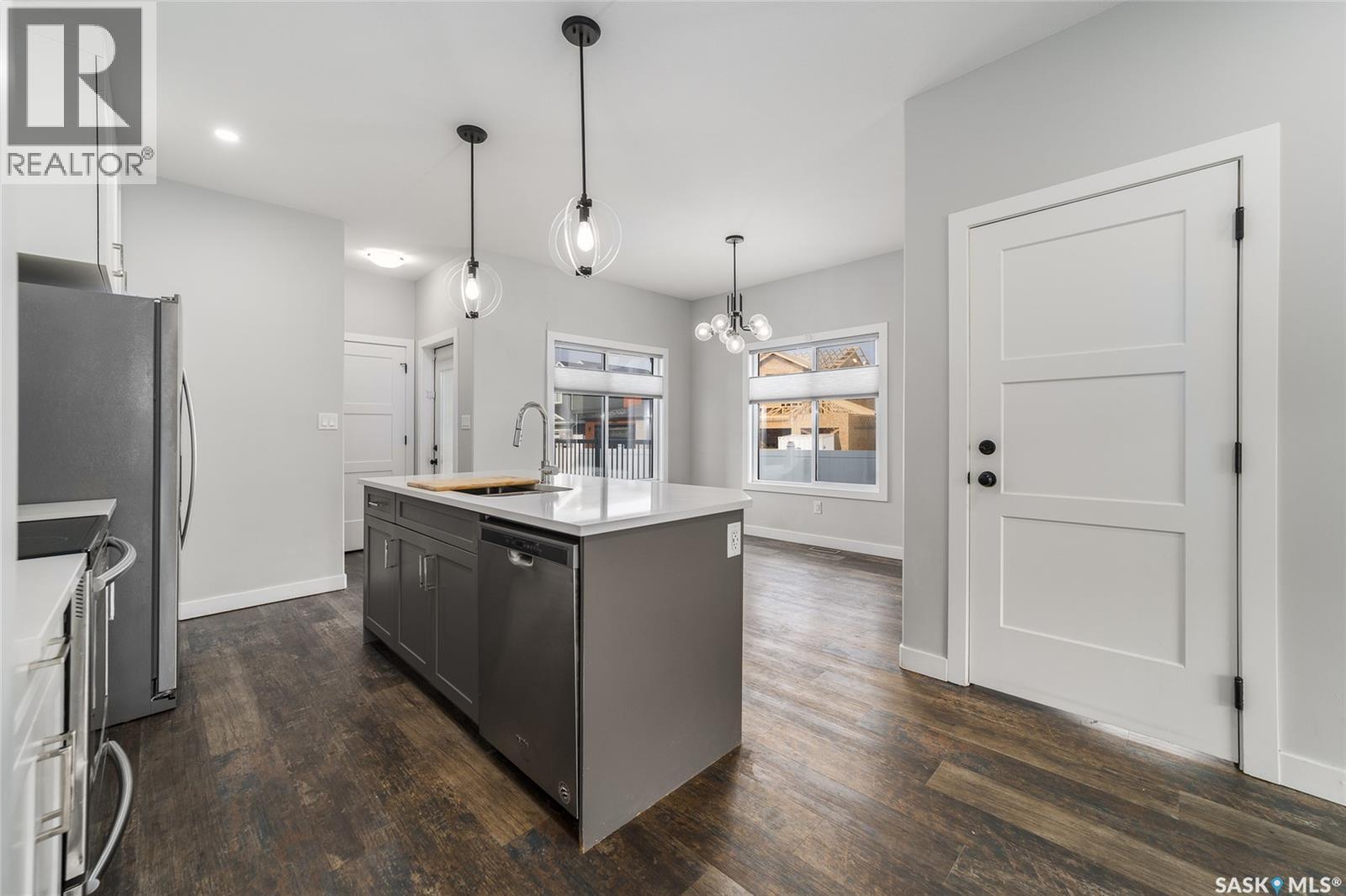 Photo 6 of 5140 E Simard Avenue, Regina SK