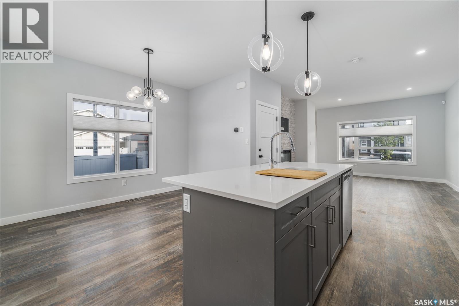 Photo 8 of 5140 E Simard Avenue, Regina SK