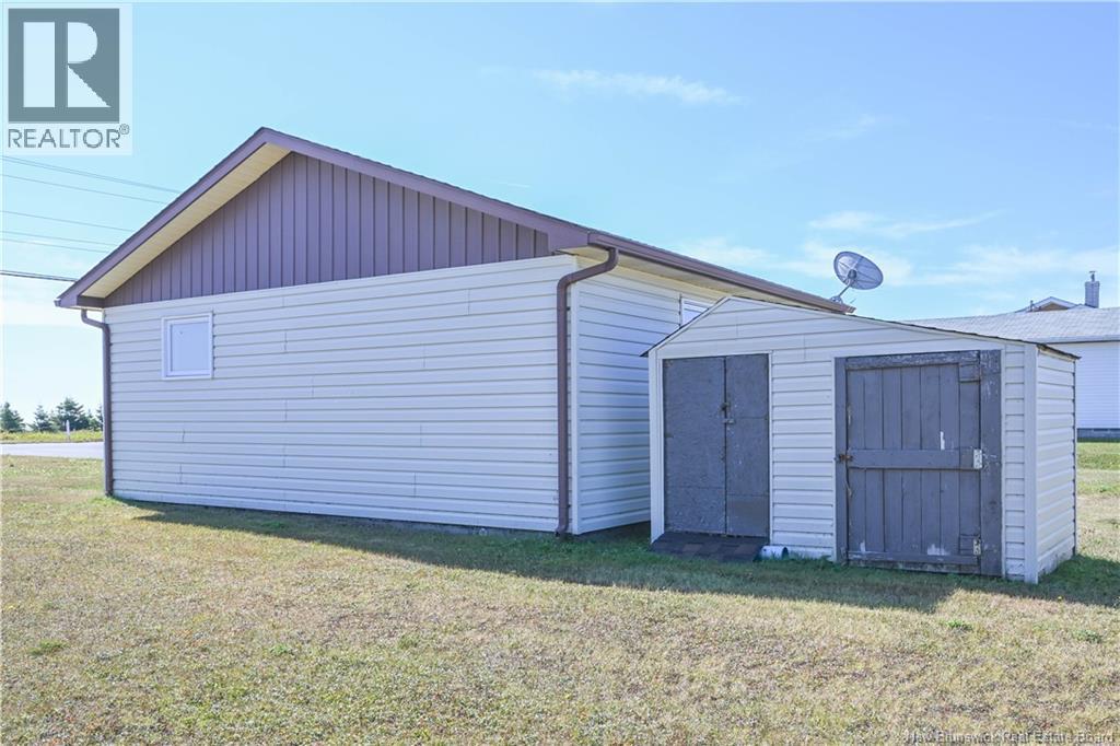 Photo 4 of 1089 De La Mer Boulevard, Saintmariesaintraphael NB