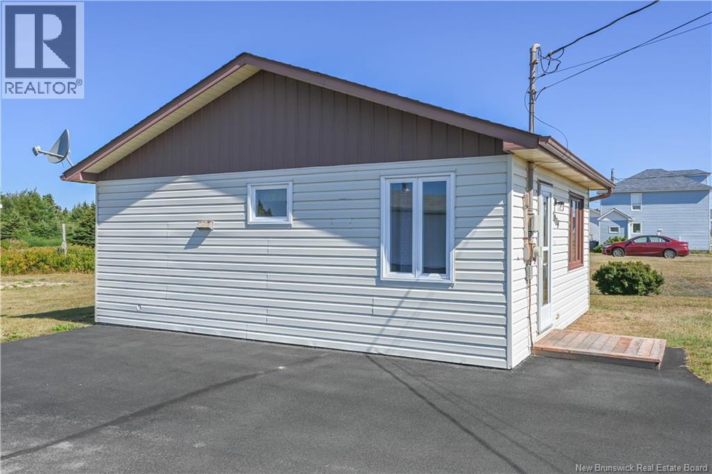 Photo 8 of 1089 De La Mer Boulevard, Saintmariesaintraphael NB