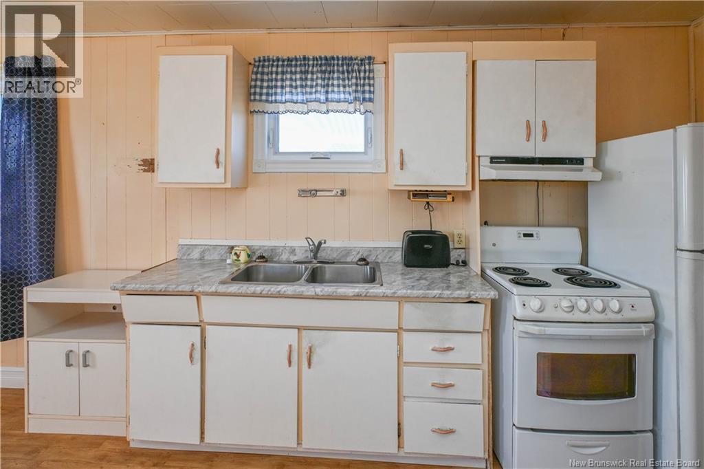 Photo 9 of 1089 De La Mer Boulevard, Saintmariesaintraphael NB