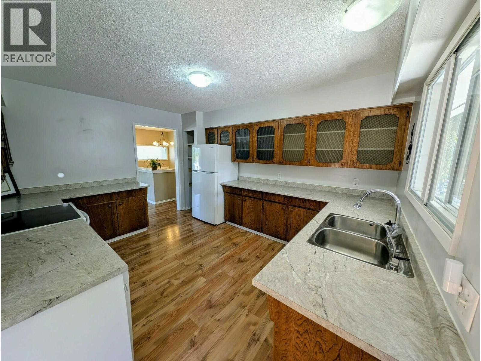 Photo 6 of 605 Hull Road, Williams Lake BC
