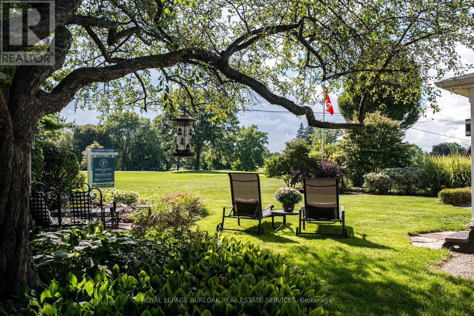 Photo 38 of 724 Kingsway Drive, Burlington ON