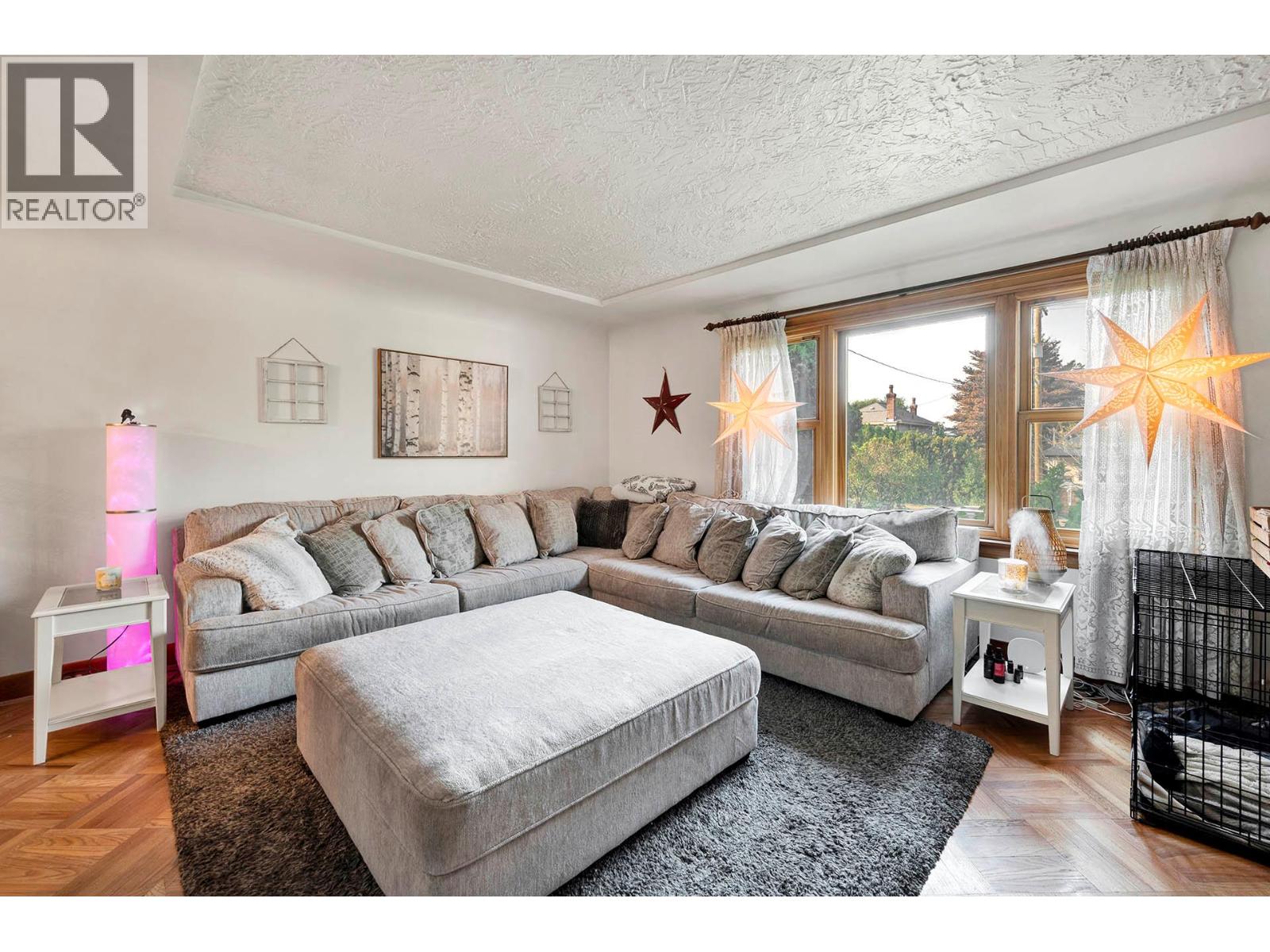 Photo 5 of 665 Columbia Street, Kamloops BC