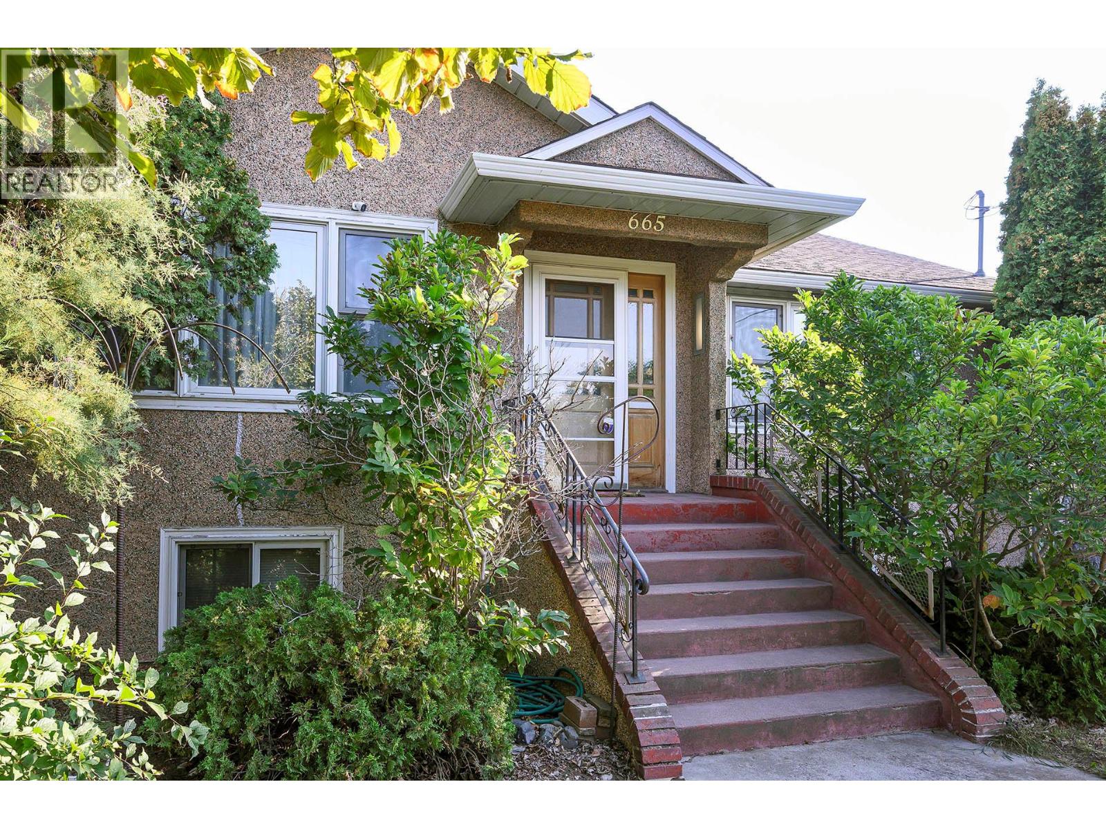 Photo 37 of 665 Columbia Street, Kamloops BC