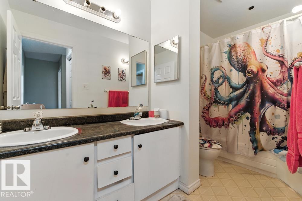 Photo 12 of 54 3812 20 Av Nw, Edmonton AB