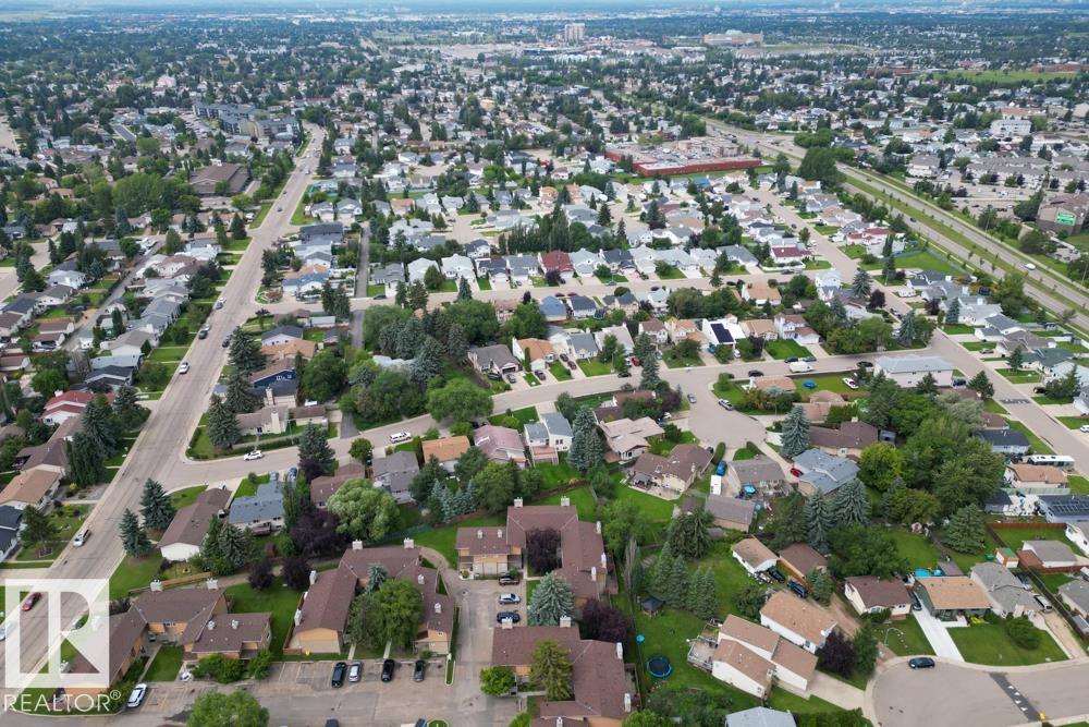 Photo 20 of 54 3812 20 Av Nw, Edmonton AB