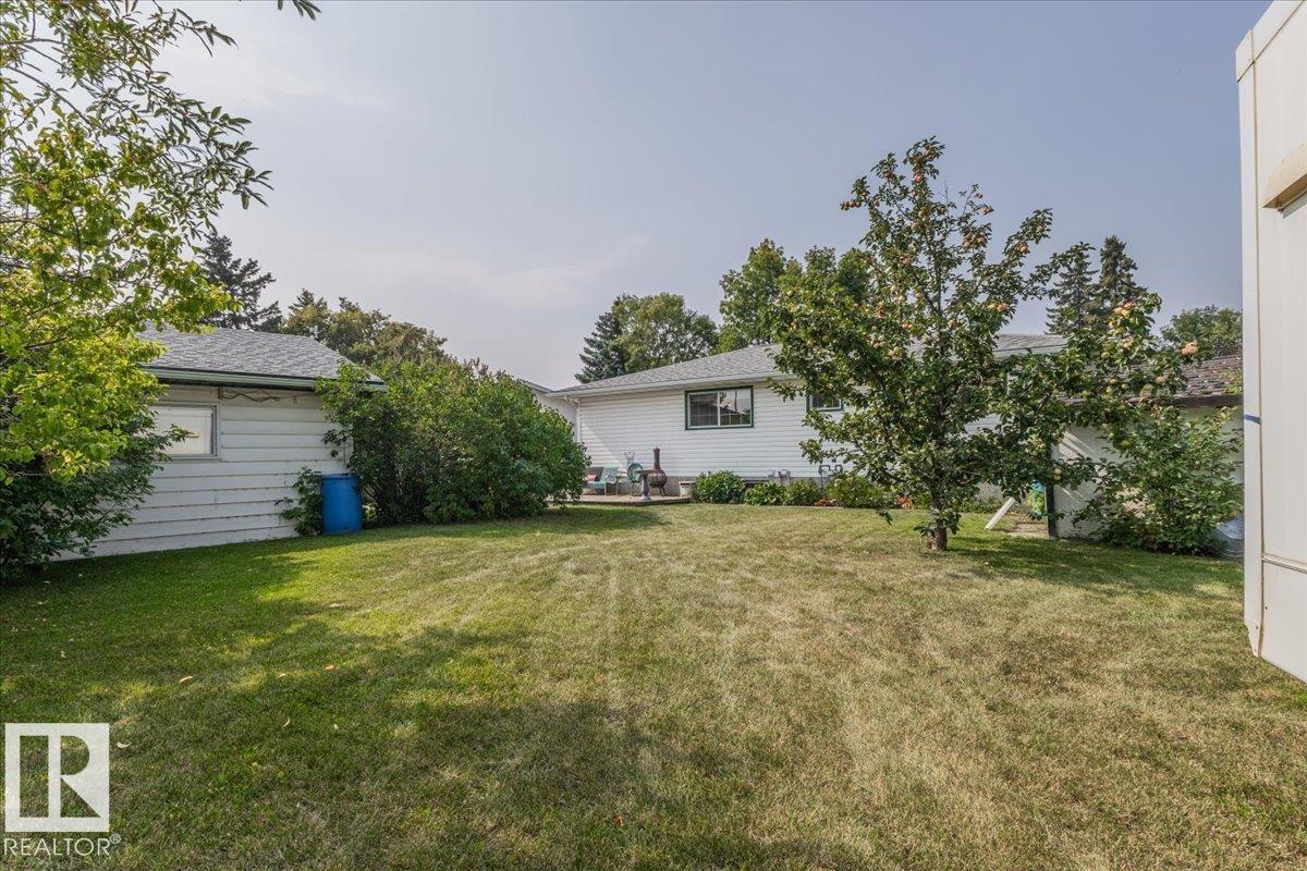 Photo 30 of 133 Elm Cr, Wetaskiwin AB