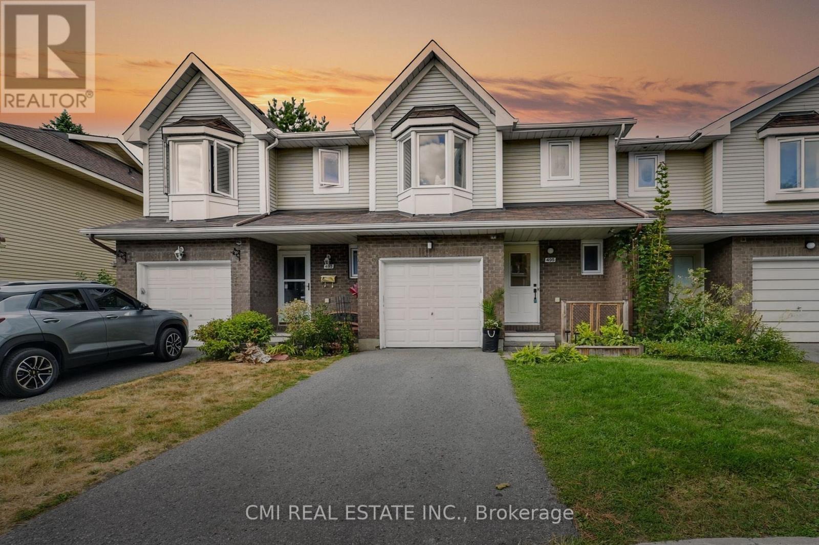 Photo 2 of 49 495 Sidney Drive, Ottawa ON