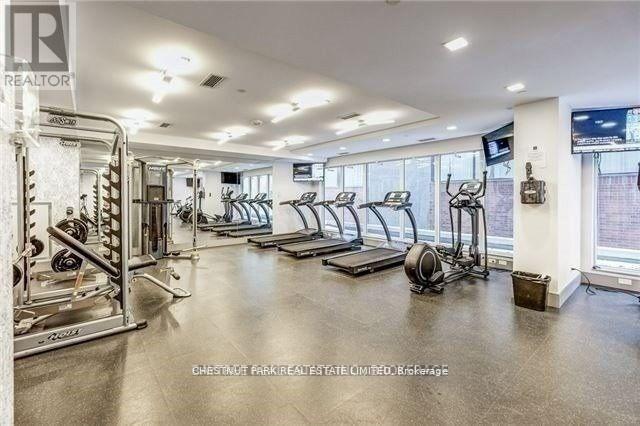 Photo 14 of 413 58 Orchard View Boulevard, Toronto ON