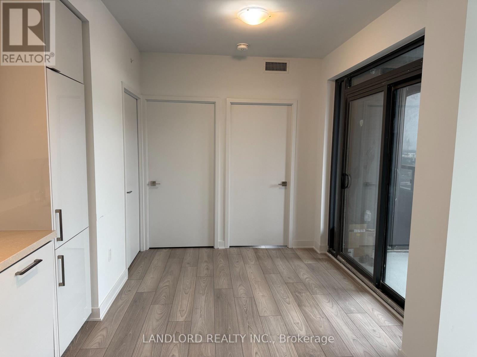 Photo 2 of 3810 2920 Highway 7, Vaughan ON