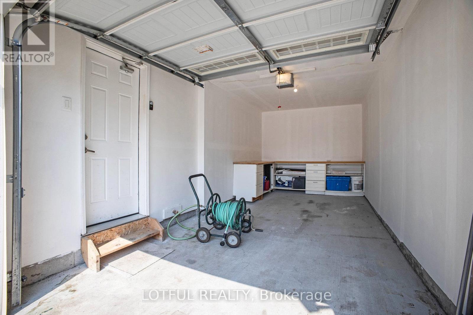 Photo 20 of 881 Campobello Drive, Ottawa ON