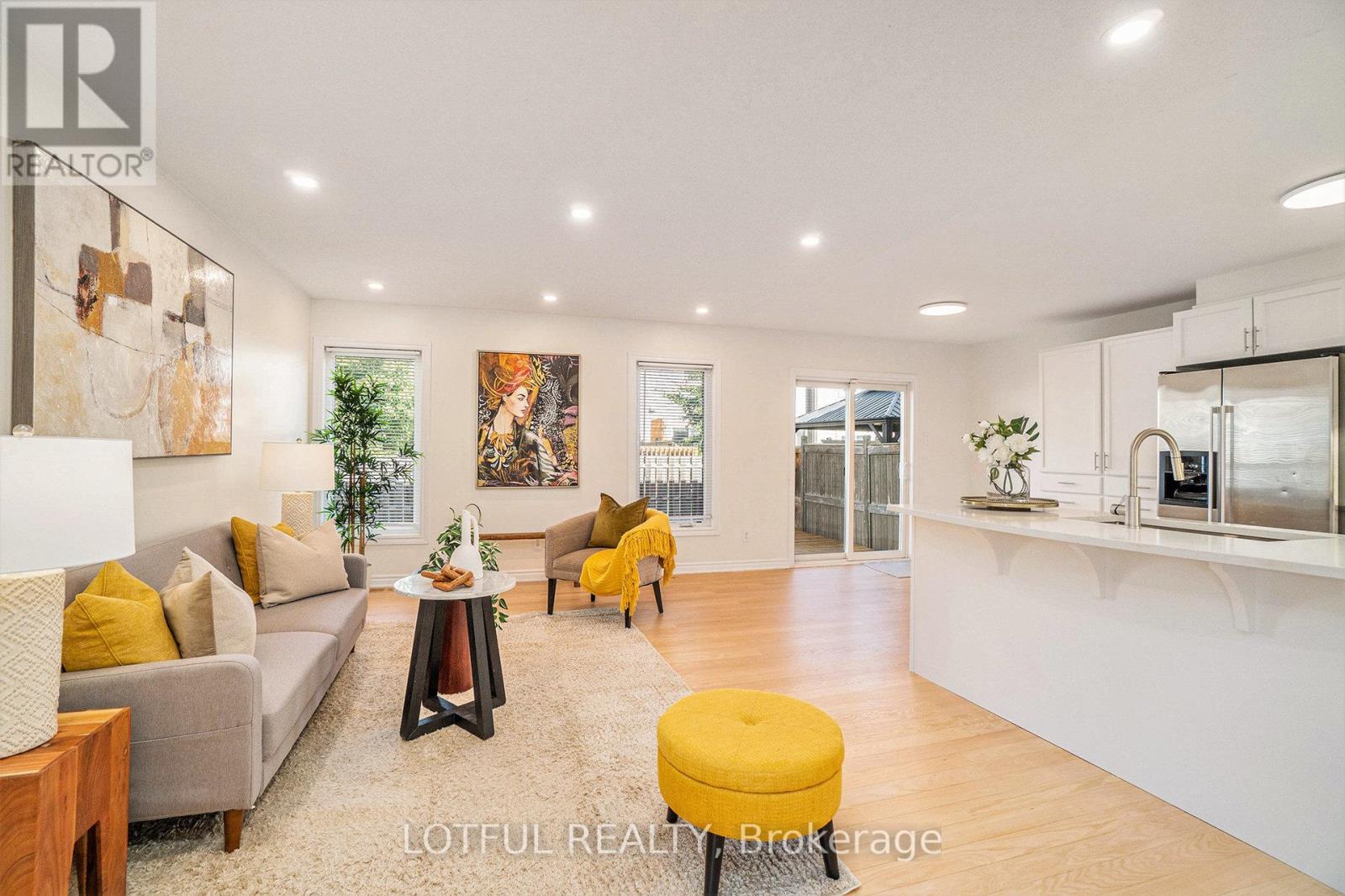 Photo 5 of 881 Campobello Drive, Ottawa ON