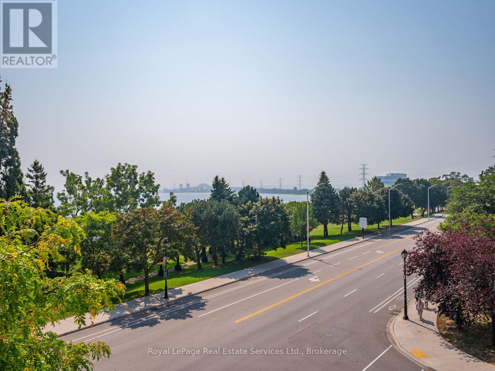 Photo 20 of 310 415 Locust Street, Burlington ON
