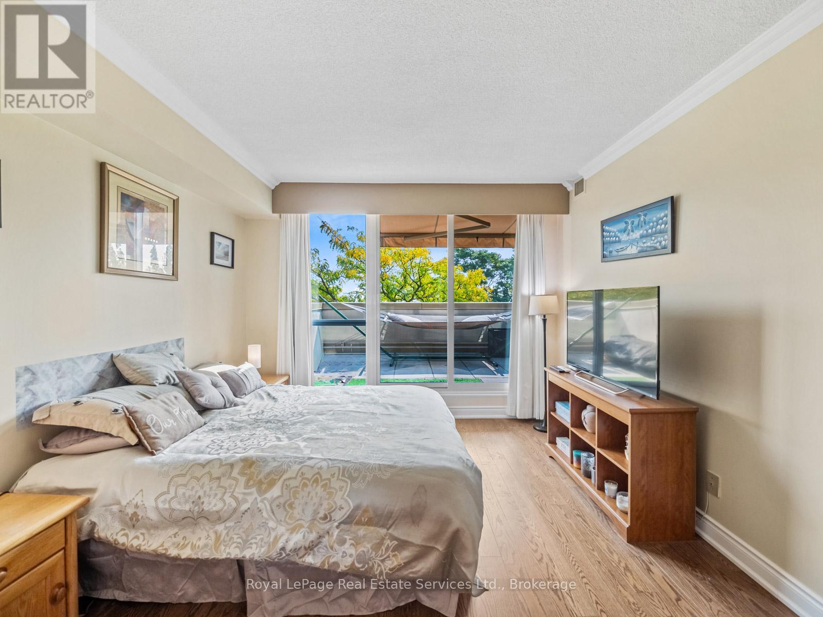 Photo 22 of 310 415 Locust Street, Burlington ON