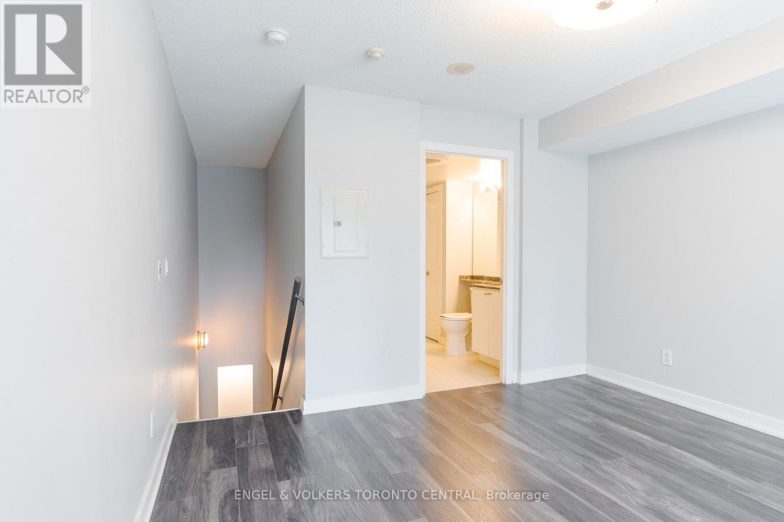 Photo 14 of 206 50 Lynn Williams Street, Toronto ON