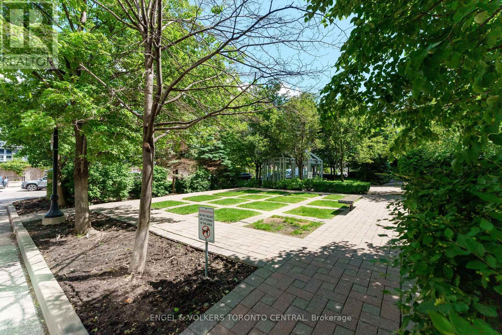Photo 37 of 206 50 Lynn Williams Street, Toronto ON